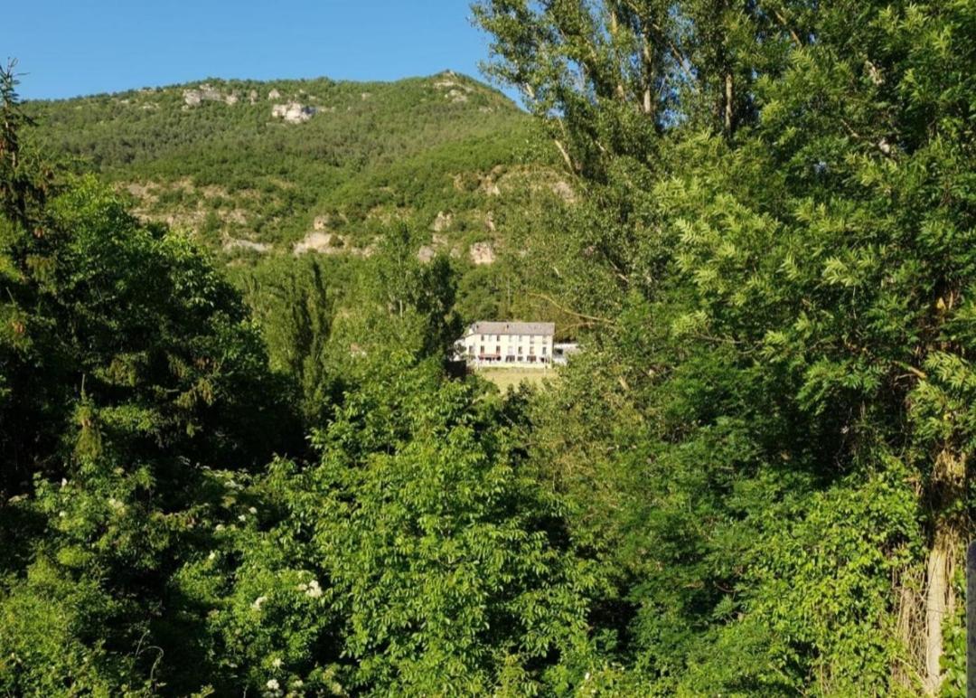 Hotel Des Gorges Au Viaduc Riviere-sur-Tarn Exterior photo